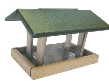 Bird's Choice Recycled 3 Quart. 4-Sided Bird Feeder